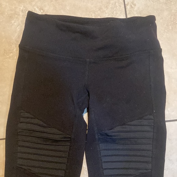 Alo Yoga Alo Black Faux Leather Moto Style Leggings Full Length - Picture 3 of 4